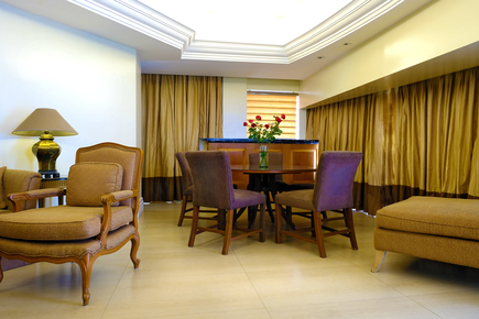 subic bay yacht club presidential suite